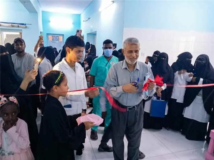 المستشفى الجامعي لطب النساء والولادة والأطفال يحتف...