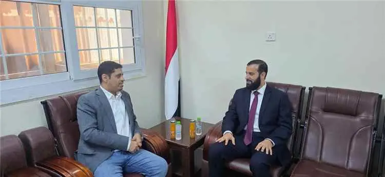 وزير حقوق الإنسان يلتقي محافظ أبين لبحث تعزيز  التعاون الحقوقي والإنساني