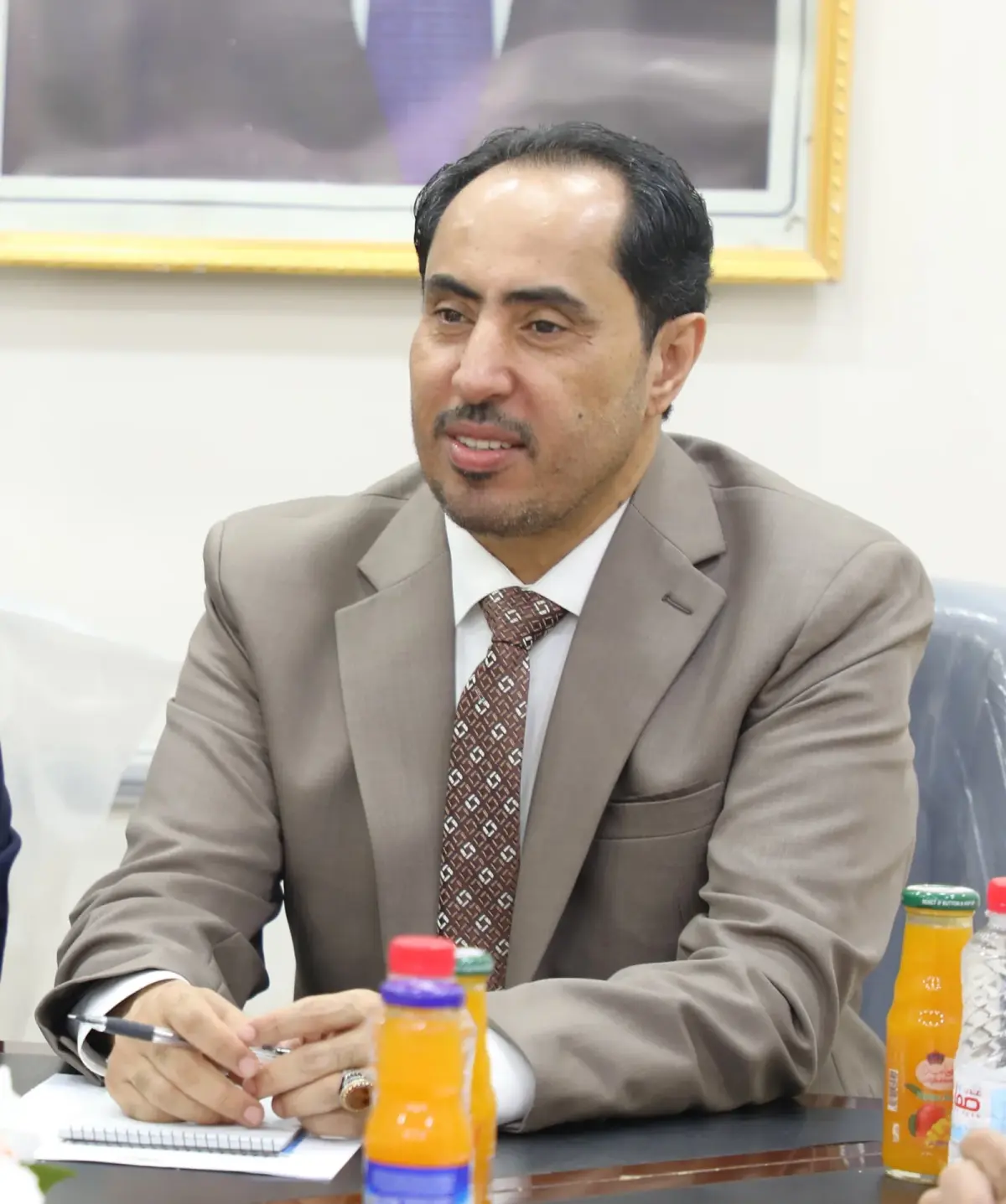 وزير الشباب والرياضة: التحية لكل بندقية تقف في وجه...