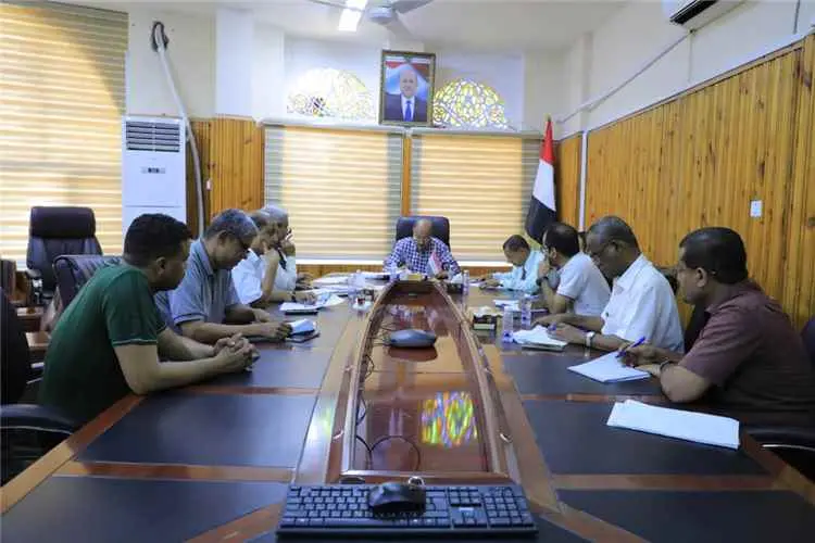 اجتماع برئاسة الوكيل بارباع لمناقشة الاستعدادات ال...