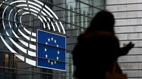 سفير روسيا لدى ألمانيا: ساسة أوروبا يعيشون بعقلية...