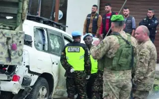 "اليونيفيل": الأعلام الإسرائيلية على الطرق اللبنان...