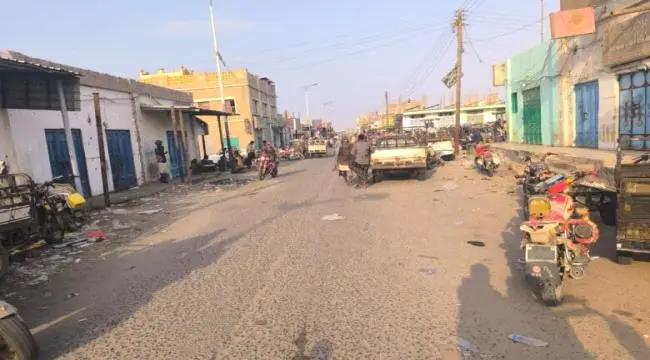 للأسبوع الثالث على التوالي.. أحور تشل حركة التجارة وتُعلن العصيان المدني رفضا لانهيار الخدمات