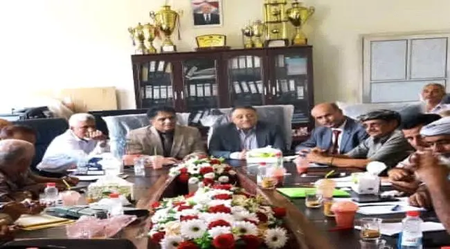 نائب محافظ أبين في اجتماع تربوي موسع: "تكاتف الجمي...
