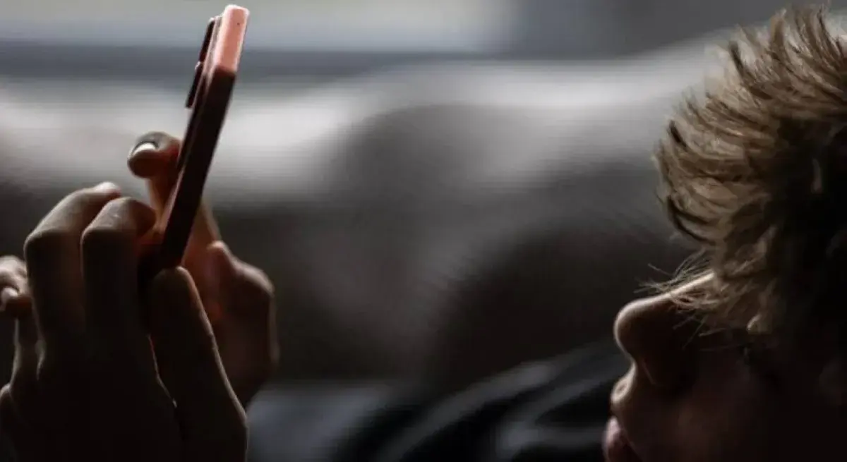 "شات جي بي تي" يطلق نسخة مخصصة للمراهقين مع ضوابط...