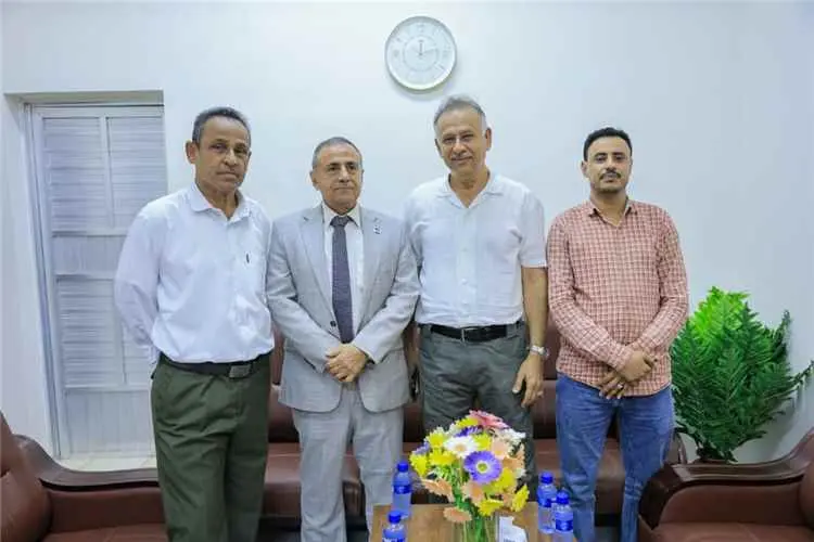 الجاوي يلتقي رئيس جامعة عدن لبحث عدد من الجوانب المشتركة
