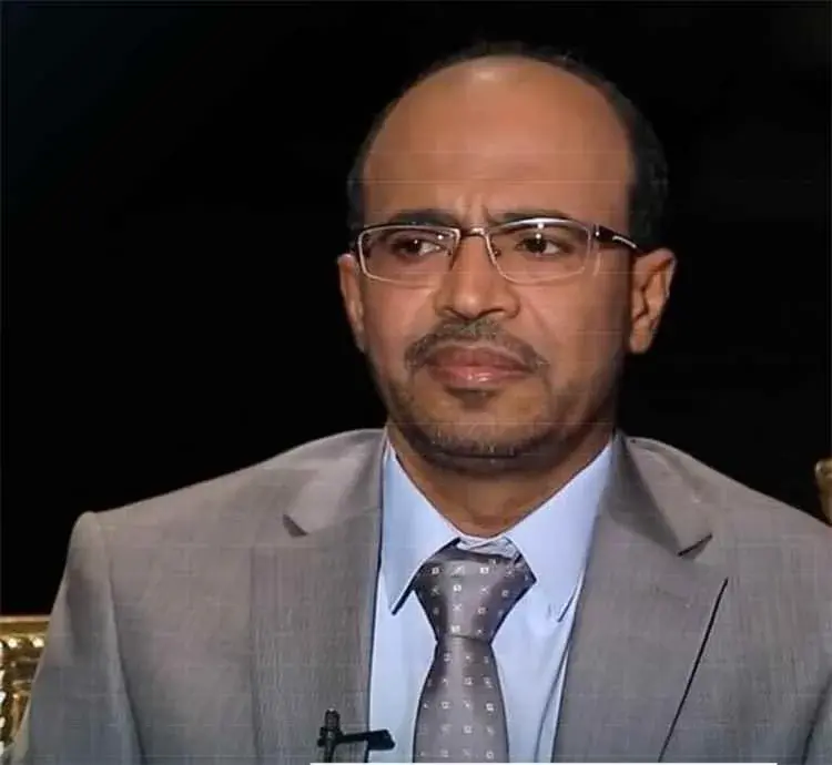 وزير النفط يوجه بزيادة إمدادات الغاز للمحطات المرك...
