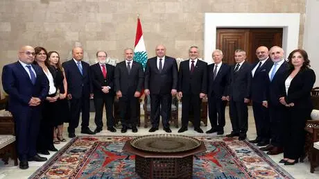 عون: التحدي الأكبر إعادة الإعمار وانتشار الجيش على...