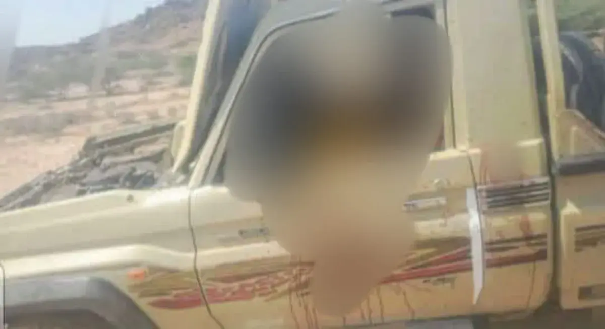 استشهاد جندي وإصابة قائد نقطة أمنية ومرافقين له في...