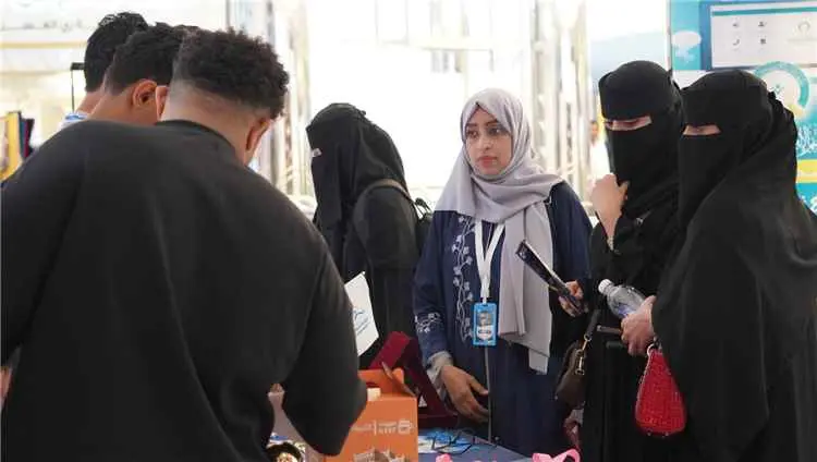 بعيادات مجانية.. جامعة الريادة تدشن جناحها في مهرج...