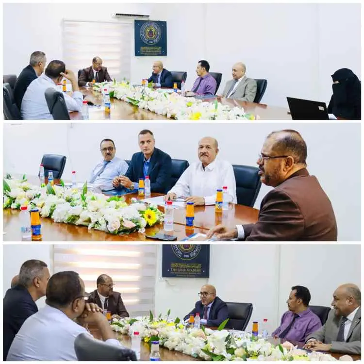 انعقاد الاجتماع الأول للجنة الإشرافية لجائزة الأكا...