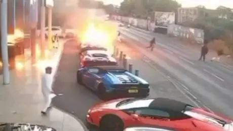 هجوم بقنابل حارقة يستهدف حفل زفاف "إسلاميا" في برم...