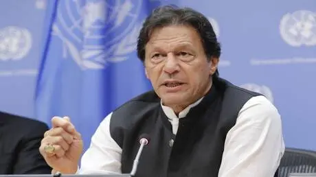 عمران خان يعود إلى السجن بعد فحص طبي