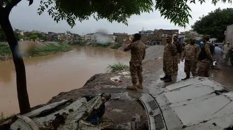 الجيش الباكستاني يقتل 49 مسلحا في عمليات واسعة بشم...