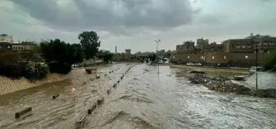 الأرصاد: إحذروا السيول والعواصف