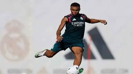 مبابي أمام فرصة لكتابة تاريخ جديد مع ريال مدريد