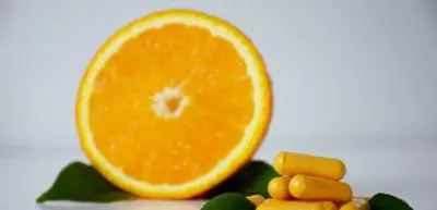 فيتامين C: هل يحمي فعلاً من نزلات البرد؟
