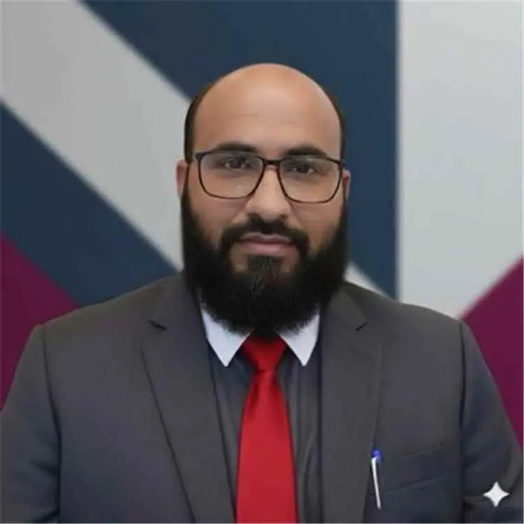 جمال بن عطاف: استمرار الحرب قد يحوّل اليمن إلى دول...
