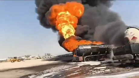 اندلاع حريق هائل بمجمع الدورة النفطي في بغداد (فيد...