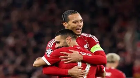 "ليفربول لا يمكنه تعويض محمد صلاح".. فان دايك يكشف...