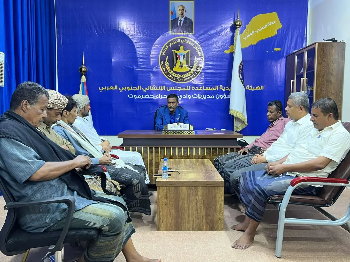 التميمي يبحث مع شخصيات اجتماعية ووجهاء مستجدات المرحلة وتعزيز وحدة الصف الجنوبي