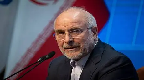 قاليباف: "البوميرانغ" الإيراني سيرتد على وجوهكم