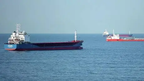 طهران تهدد بفرض غرامات واحتجاز السفن المخالفة لترت...