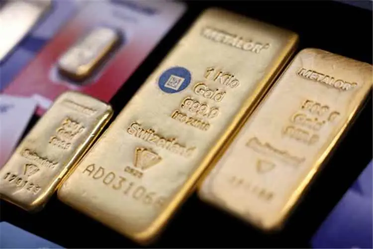 أسعار الذهب ترتفع إلى أعلى مستوى في أكثر من 3 أشهر