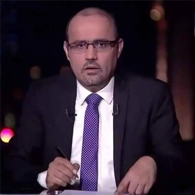 عبدالله إسماعيل: الجيش اليمني يخوض حربًا نيابة عن...