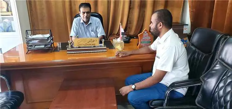 مدير عام مديرية القطن يلتقي الشاعر عمر سعيد لكمان...