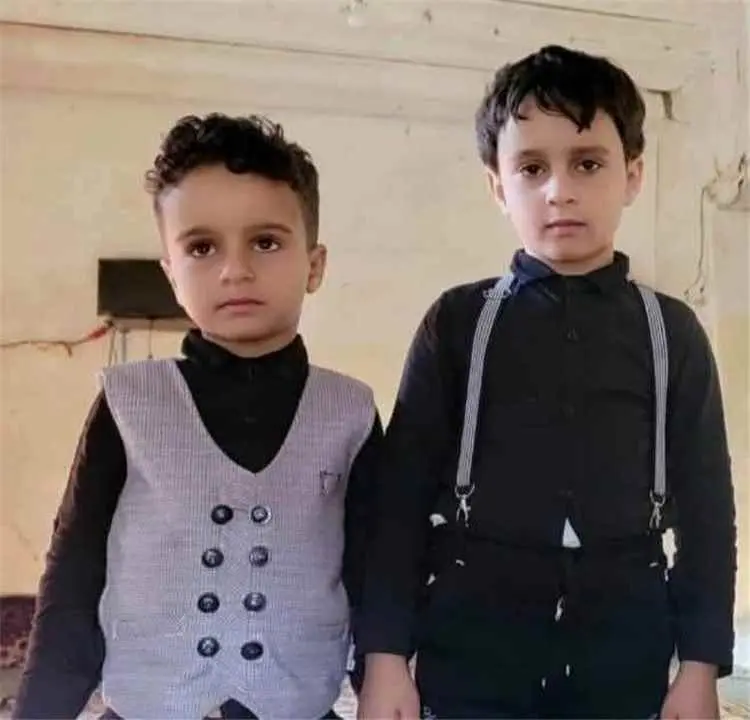 طقم حوثي يدهس طفلين شقيقين أثناء عودتهما من المدرس...