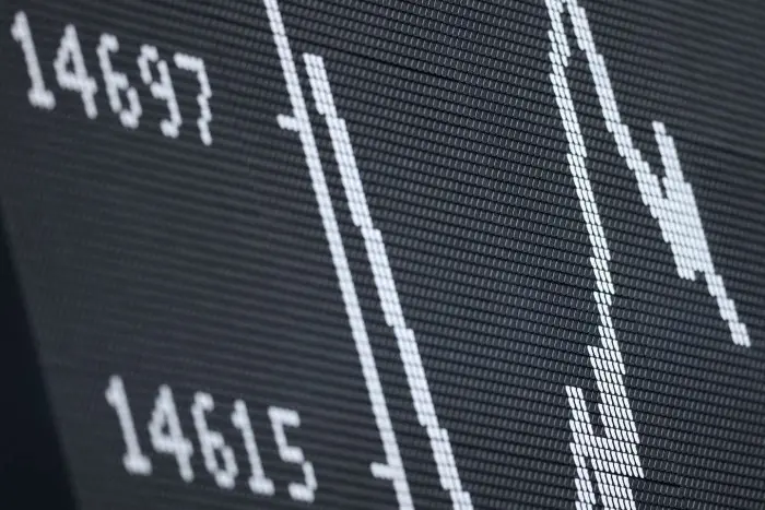 تباين أداء الأسهم اليابانية بضغط من قطاع الذكاء ال...