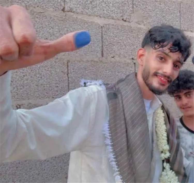 مزاح بالسلاح ينتهي بمأساة.. مقتل شاب برصاصة في كري...