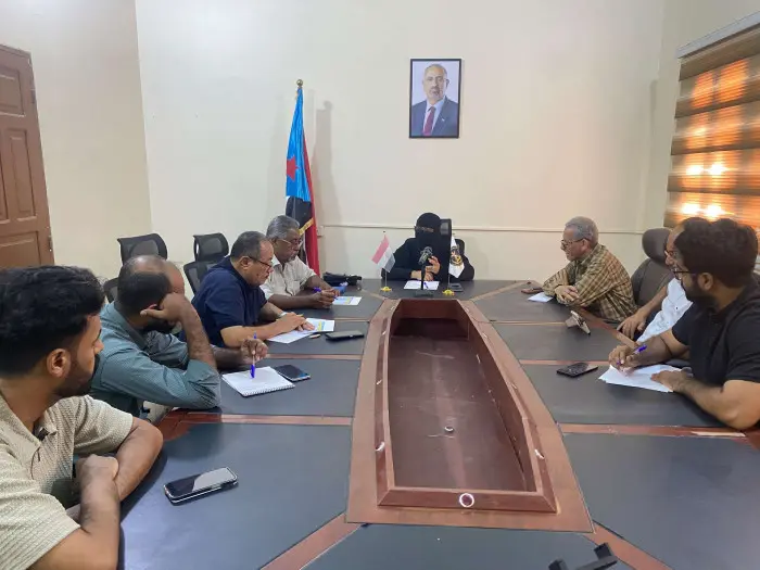 منسقية الانتقالي بجامعة حضرموت تبحث برنامج التصعيد...