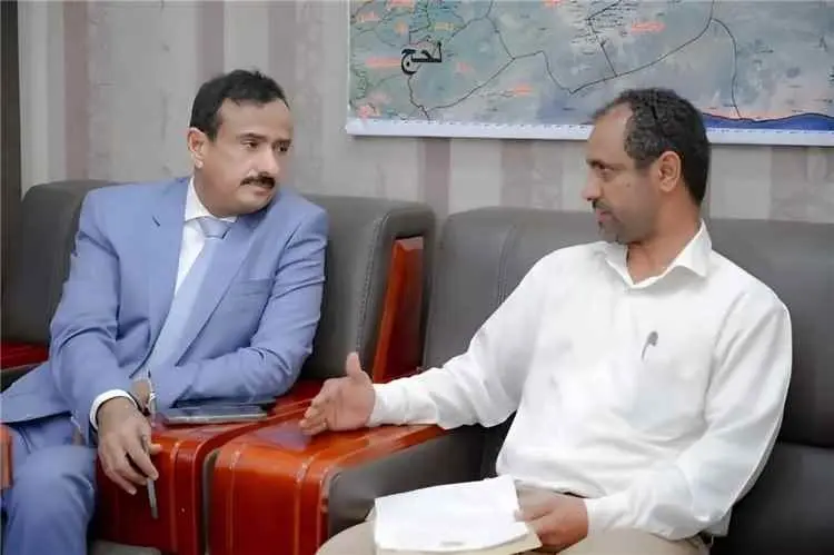 الدكتور علي ناصر الذيب.. قيادة ملهمة للقطاع الصحي...