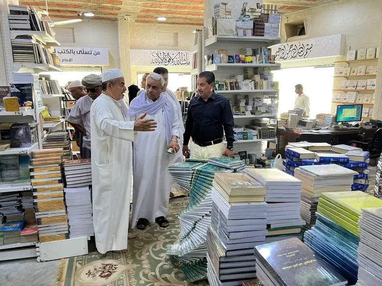 اللجنة الاستشارية بحضرموت تطلع على الإرث الفكري وا...