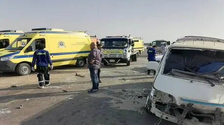 مصر.. حادث مروع في الضبعة يودي بحياة 9 أشخاص (صور)