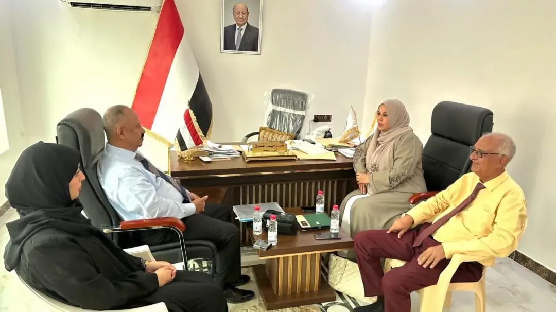 وزير النقل يبحث مع وزيرة الدولة لشؤون المرأة تعزيز...