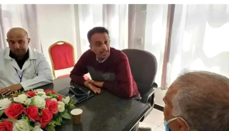 مسلحون يحاصرون مستشفى في صنعاء بعد الاعتداء على طب...