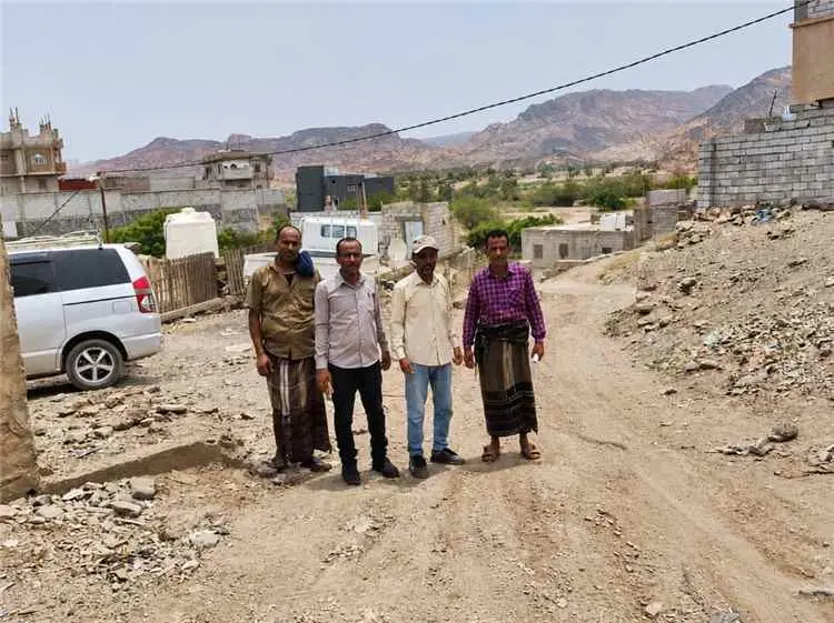 ردفان تواصل تنفيذ مشاريعها الخدمية.. تسليم موقع مش...