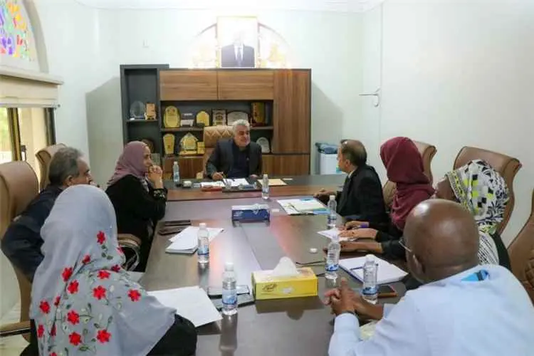 نائب وزير التخطيط يبحث مع برنامج الأغذية العالمي و...