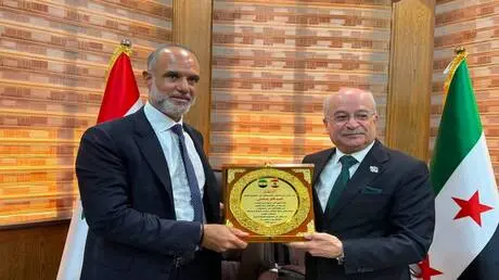 اتفاق لبناني سوري على إعادة تفعيل الربط السككي بين...