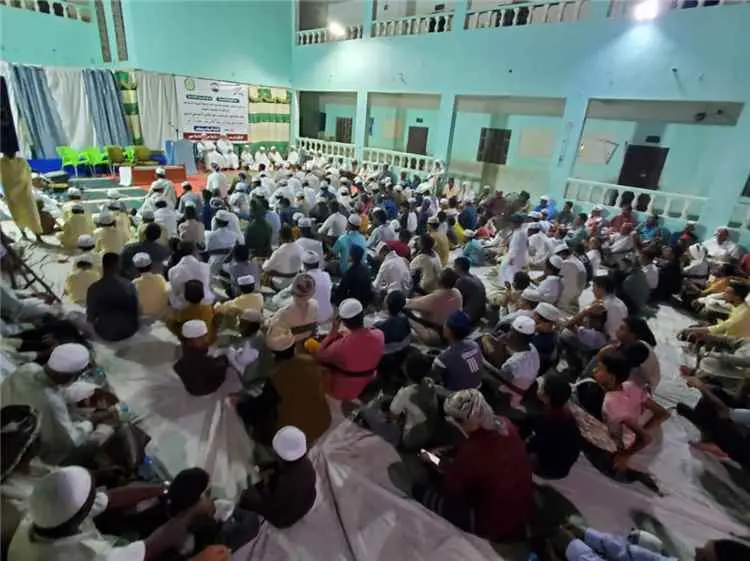 في أجواء إيمانية مهيبة.. أهالي أحور يحتفون بذكرى ا...