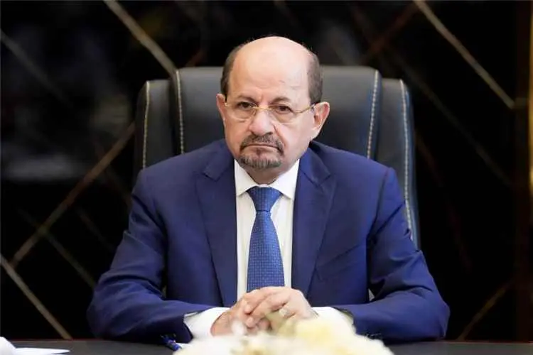 رئيس الوزراء: اليمن لن تبقى ساحة مفتوحة أمام المشروع الإيراني
