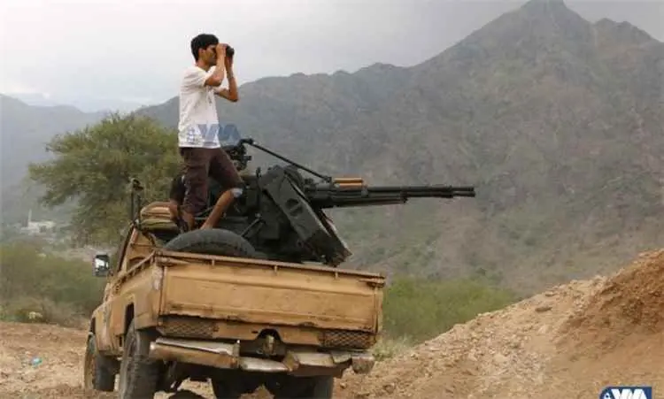 11 حوثياً بين قتيل وجريح عقب محاولة هجومية على موا...