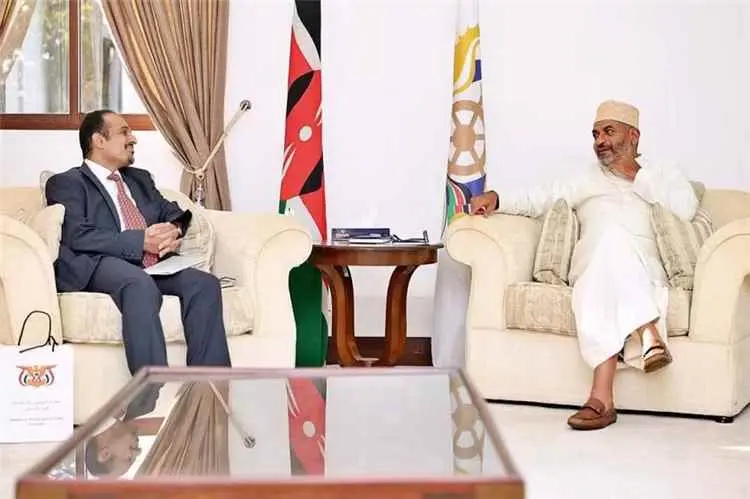القائم بالأعمال بسفارة اليمن في نيروبي يبحث مع محا...