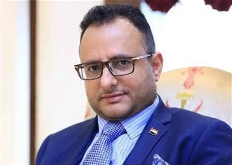 الأحمدي: الحوثي لا يحتفل بالمولد النبوي.. بل يحوّل...