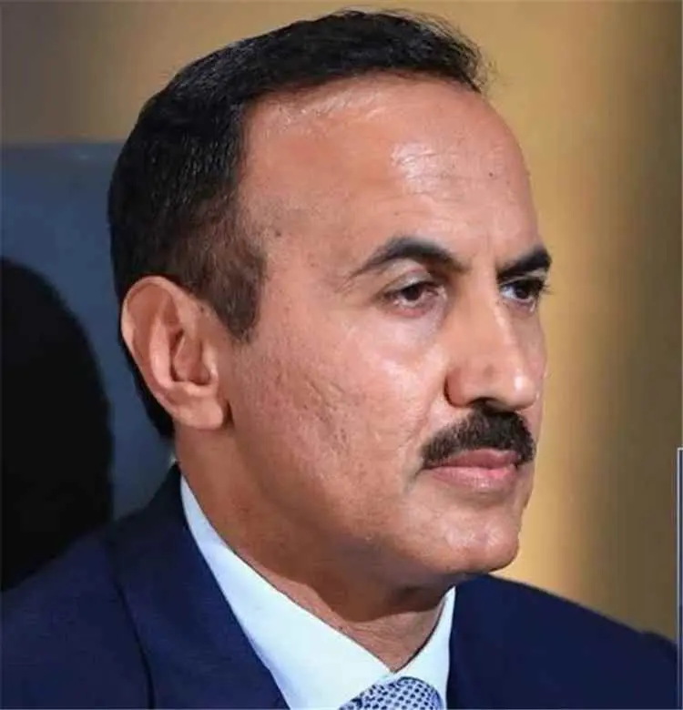 سياسي سعودي يكشف تفاصيل اتفاق بين السفير أحمد علي...