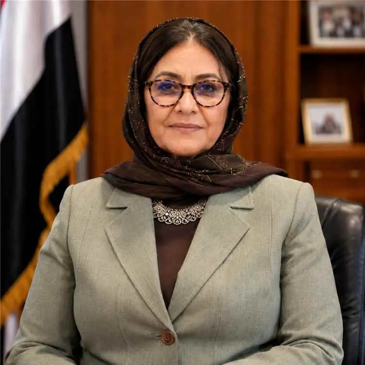 سفيرة بلادنا في واشنطن: الحوثيون يهددون التجارة ال...