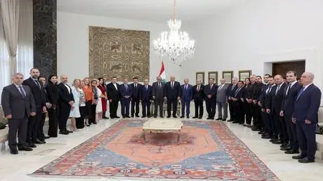 عون: لا خيار إلا التفاوض لتحرير الجنوب وإعادة الإع...